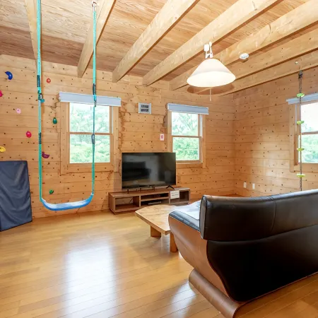 Heart Land Hills in Noto 15 Athletic House