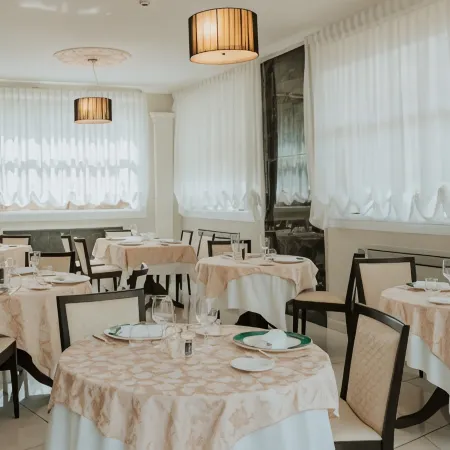 Hotel Flora