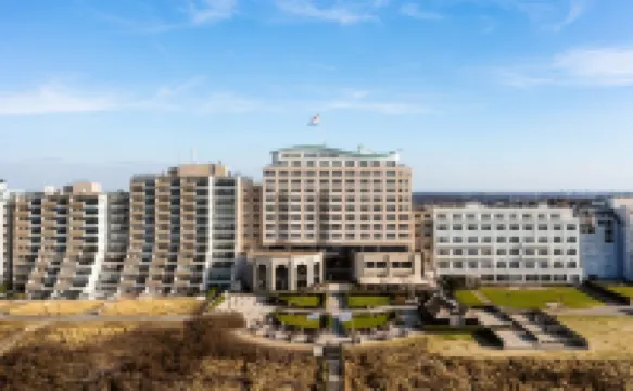 แกรนด์ โฮเทล เฮาส์ เทอร์ ดูอิน โรงแรมใน