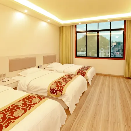 Huangguoshu Xinyi Leisure Hotel (Huangguoshu Waterfall Shop)