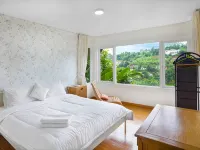 Syllo 2 | 4BR Bright Dago Pakar Resort Villa w/ View & BBQ Hotel a Cimenyan