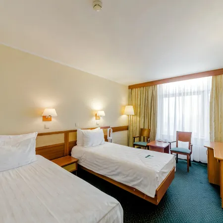 Otel' Izmaylovo Vega Servis Razmeshcheniya Favorit Grupp Hotel Отели рядом с достопримечательностью ««Островок»»