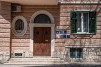 Prime City Center Studio in Split - Walk to Diocletian's Palace
