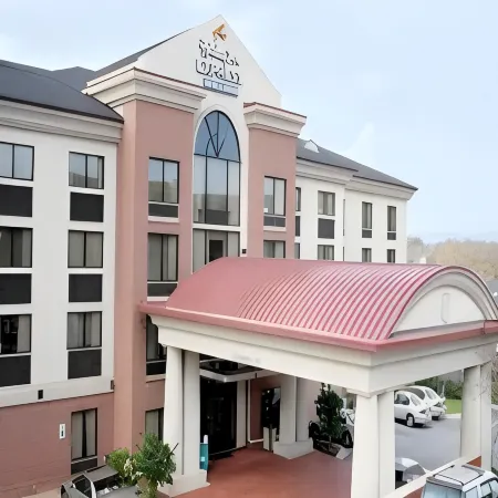 Holiday Inn Express & Suites GREENVILLE-DOWNTOWN by IHG