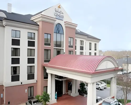 Holiday Inn Express & Suites GREENVILLE-DOWNTOWN by IHG Hotels in Greenville