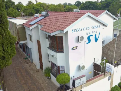 Sleepers Villa Guesthouse โรงแรมใน