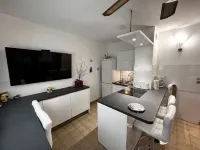 Air-conditioned studio near Les Bonnettes & Monaco beaches