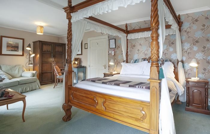 Lifton Hall Hotel