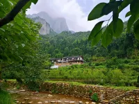 YanDangShan Qingqiu Yanshe Guesthouse - Inns