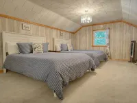 Peaceful Lake House - Brand New Remodel Hotels in Fulton County