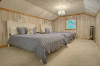 Peaceful Lake House - Brand New Remodel