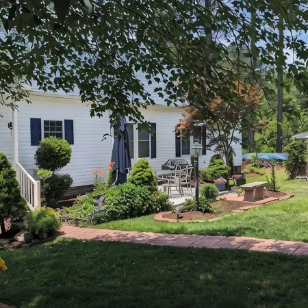 Spacious lakefront home with private boathouse and game room!