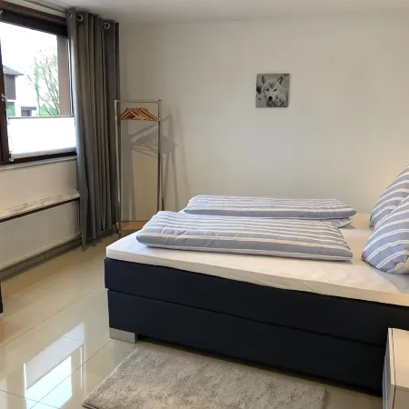 Wolf cave in the apartment house Silberborn Отели в г. Бад-Гарцбург