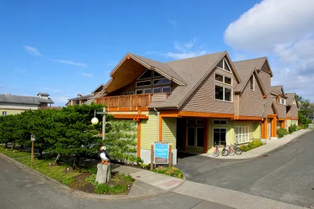Surfsand Resort