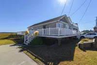 Reeds beach retreat 2 bedroom with water view