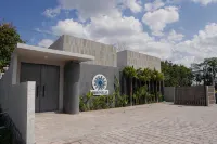Ubu Villa Amara
