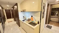 Premium 3BR 7Guest! beside aeon bsd - 2-Star