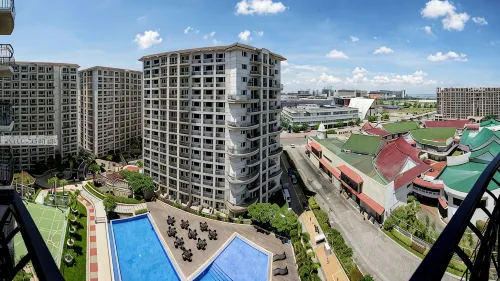 Cozy 2 Balcony Condo near Airport, Malls & Casinos - 2-Star