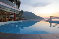 尼多巢海灘度假村 - 無邊際泳池