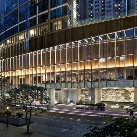 EAST Hong Kong Отели рядом с достопримечательностью «Станция метро North Point»