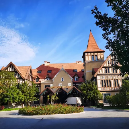 Jinhai Yiyun Hot Spring Hotel