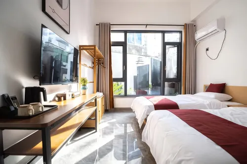 Zhoujia Courtyard (Wuyuan High-Speed Railway Station Xiangao Ancient City) - 2-Star