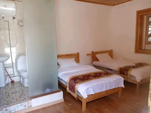 Danba Jiarong Home Minju Inn - Inns