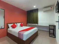 Lux Hotel Hotel di Durian Sebatang