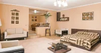 Evraziya Hotel のホテル