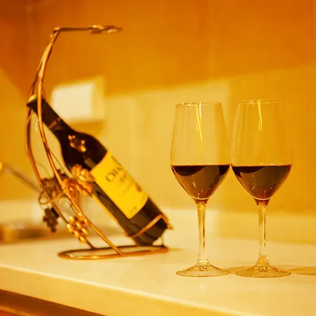 Enjoy Love 520 Movie E-sports Hotel (Jinan Olympic Sports Center)