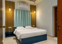 Raj Royal Hotel