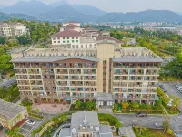 Guangzhou Yunjing Private Hot Spring Holiday Apartment (Baishuizhai Branch)