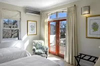 10 Villefranche - balcony