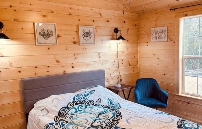 Green Cabin in Surry close to Acadia and Bar Harbor