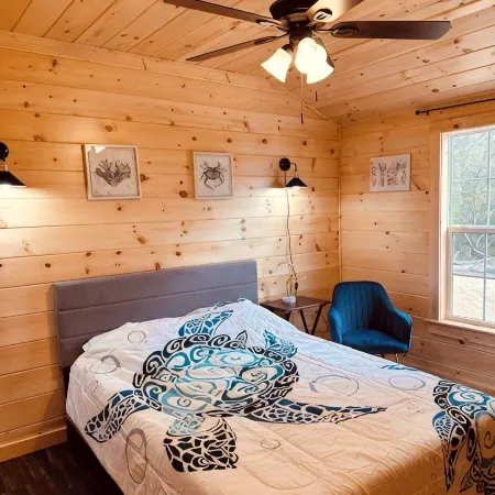 Green Cabin in Surry close to Acadia and Bar Harbor
