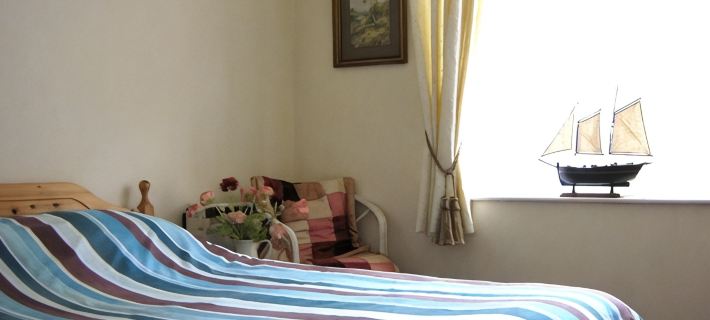 Cornish Cottage sea 100m four bedrooms Kingsand, homely & comfortable Ξενοδοχεία στην πόλη Torpoint