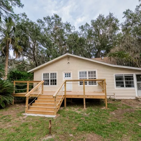 Captain's Boathouse- Kayaks, Private Dock, Views!