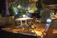 Apartment Njivice for 2 persons, 3 star "Lilis" apartment - Homestays