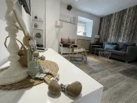 Le Storky, cosy gite in an Alsatian house in the center of Eguisheim Hotels in Eguisheim
