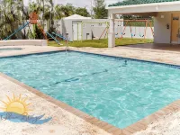 3BDR Condo, WIFI, Balcony, Parking, Pool, AC, 2 min from the Beach Hotels in Boqueron