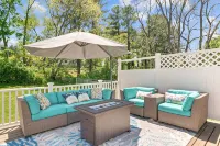 Yellow Bird Cottage - Cozy home minutes from Radford University, with large deck