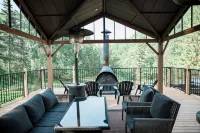 Rustic Cabin with glamour. Private, mature trees & close to provincial park - 3-stjärniga