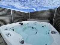 ❤NEW LISTING DISCOUNT❤HOT TUB❤Pergola❤Firepit❤Fully Fenced❤