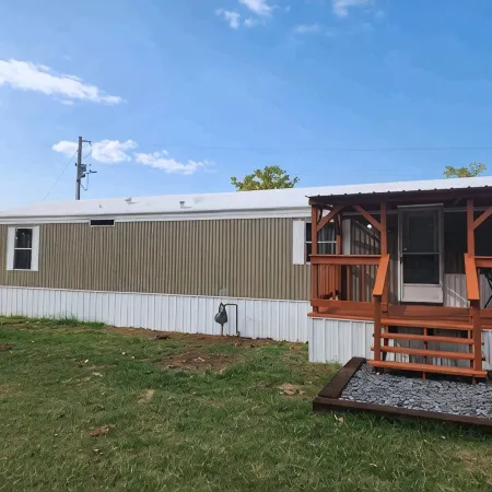 Georgie's Getaway!  Beautiful stay on 6 acres just minutes from the lakeside