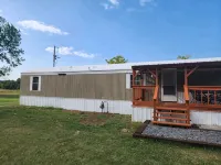 Georgie's Getaway!  Beautiful stay on 6 acres just minutes from the lakeside