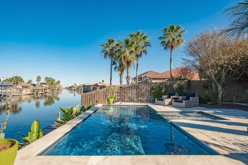 Townhome on the Water, Green Light Fishing, Pool, Arcade Machines, Sleeps 8 - 4-Star