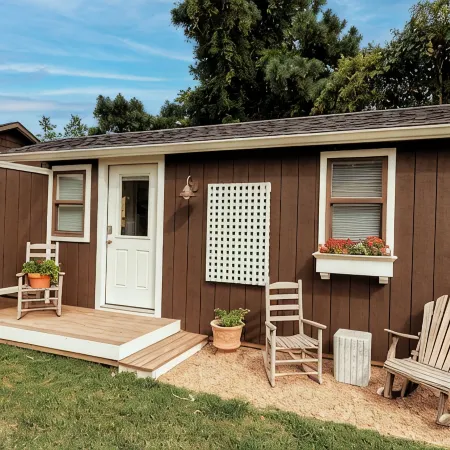The Jasmine Bunkhouse-