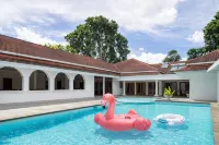 The Kamalaya Hotel Garden & Wedding House - Pools