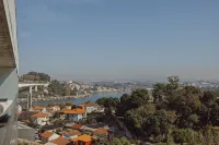 Amazing Pool Apartments by Vacationy - Wi-Fi