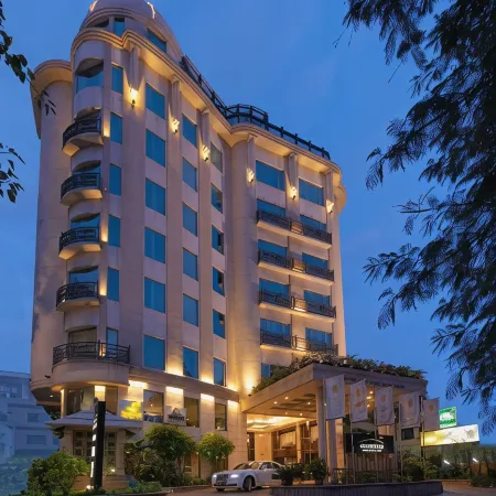 Goldfinch Hotel Bangalore Отели рядом с достопримечательностью «Парк Каббон»